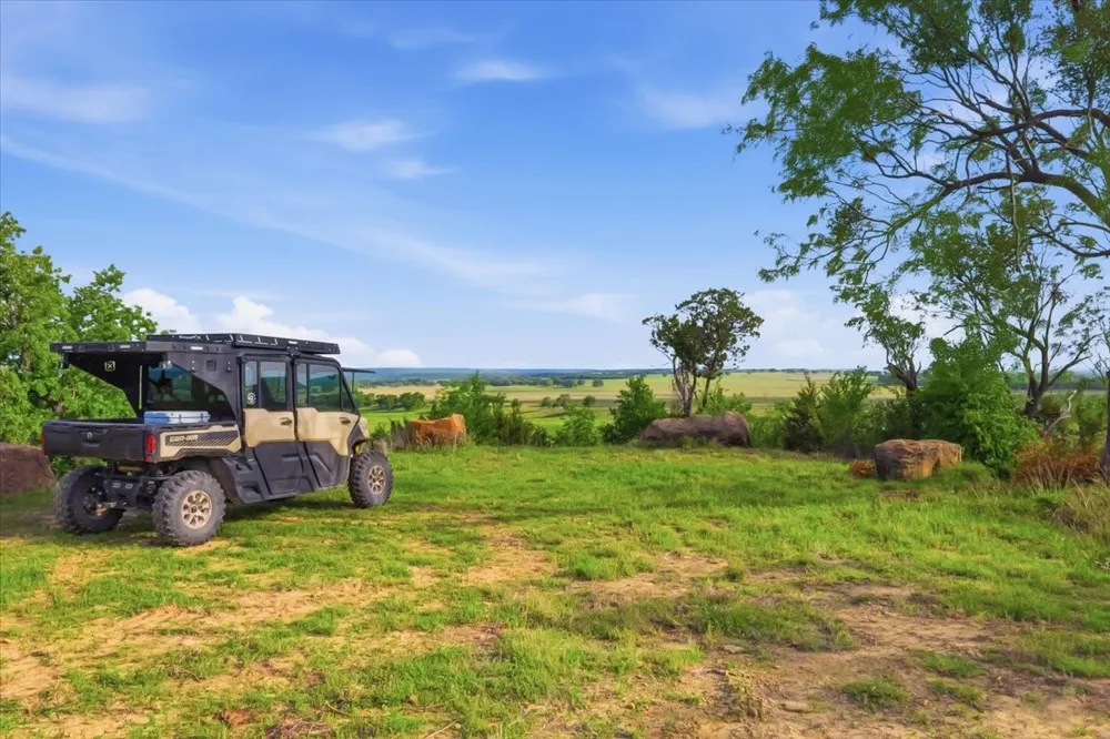 1370 Capstone Ridge Drive Santo, TX 76472
