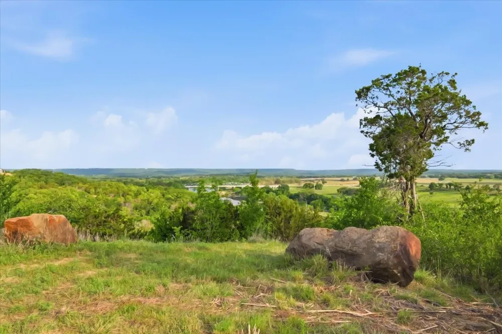 1370 Capstone Ridge Drive Santo, TX 76472