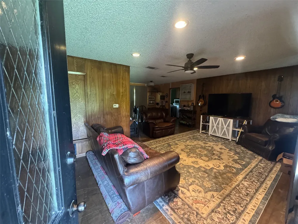 12745 Fm 274 Ravenna, TX 75476