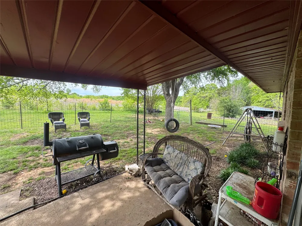 12745 Fm 274 Ravenna, TX 75476