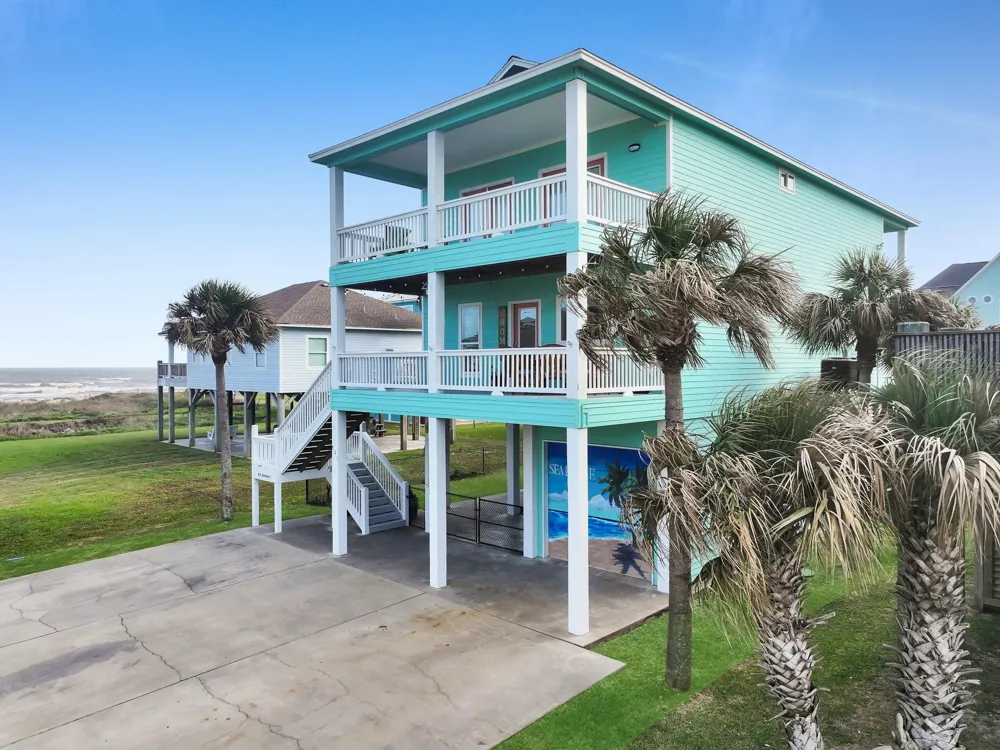 931 Bahama Drive Port Bolivar, TX 77650
