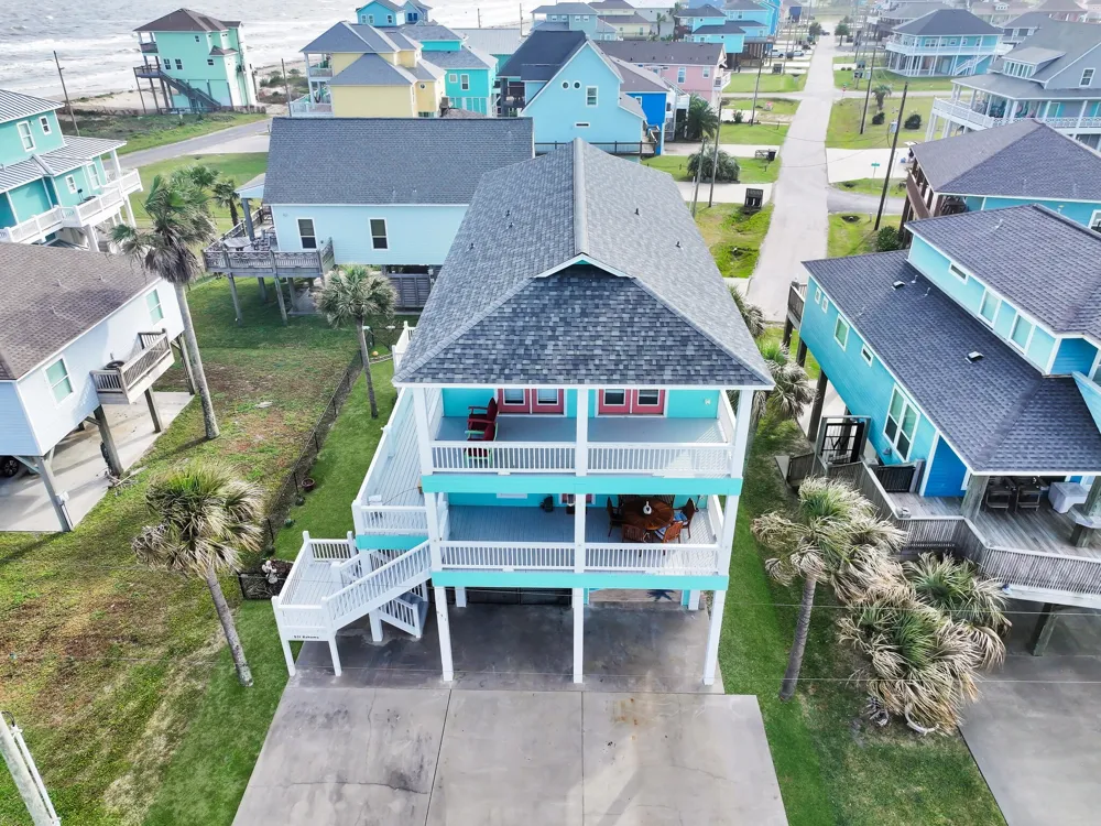931 Bahama Drive Port Bolivar, TX 77650