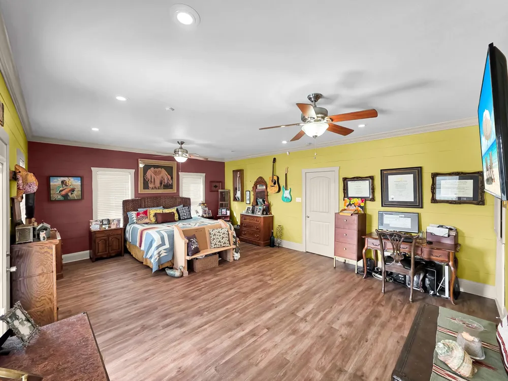 931 Bahama Drive Port Bolivar, TX 77650