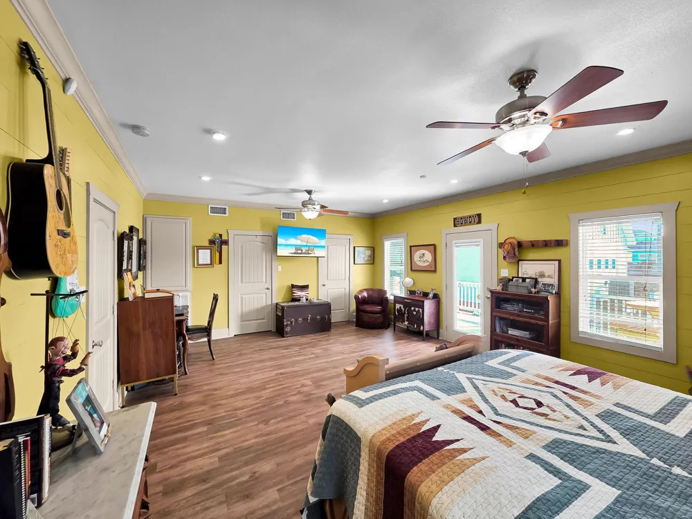 931 Bahama Drive Port Bolivar, TX 77650