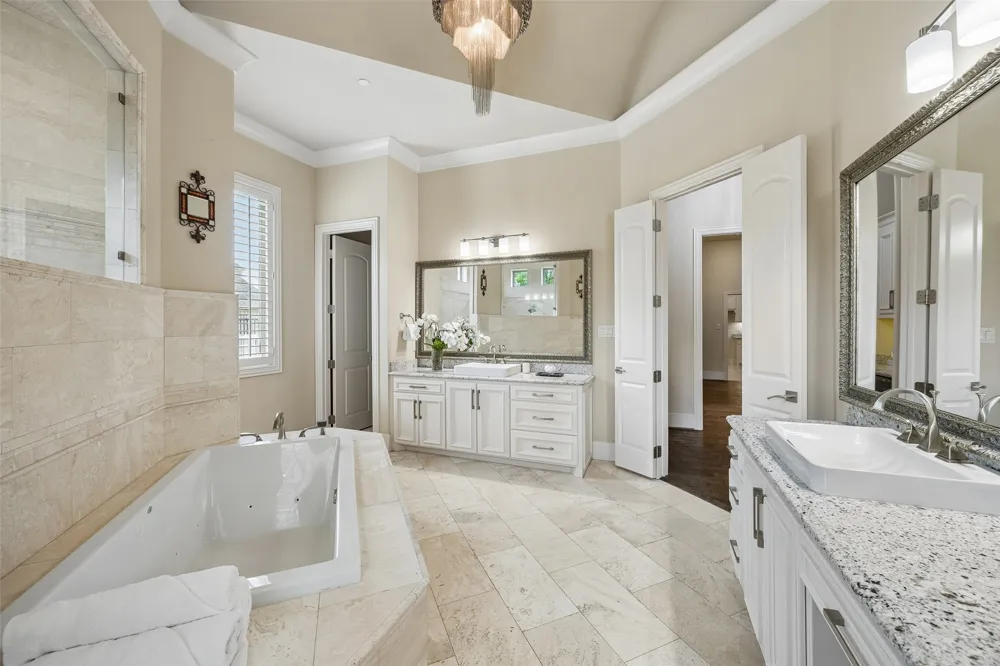 1209 Saint Emilion Court Southlake, TX 76092