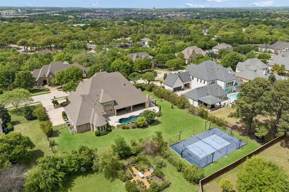 1209 Saint Emilion Court Southlake, TX 76092