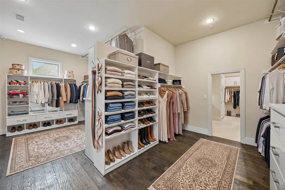 1209 Saint Emilion Court Southlake, TX 76092