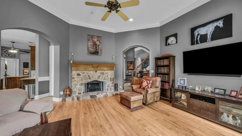 147 Tyler Court Fort Worth, TX 76108