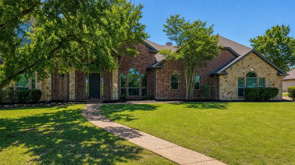 147 Tyler Court Fort Worth, TX 76108