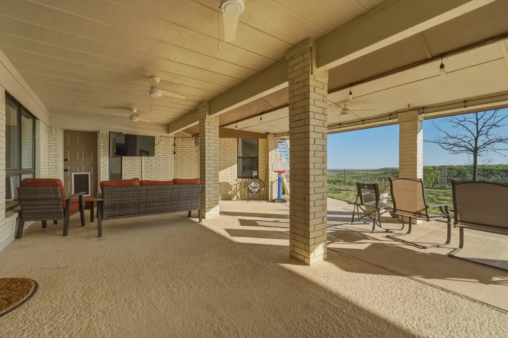 1505 Hillcrest Street Coleman, TX 76834