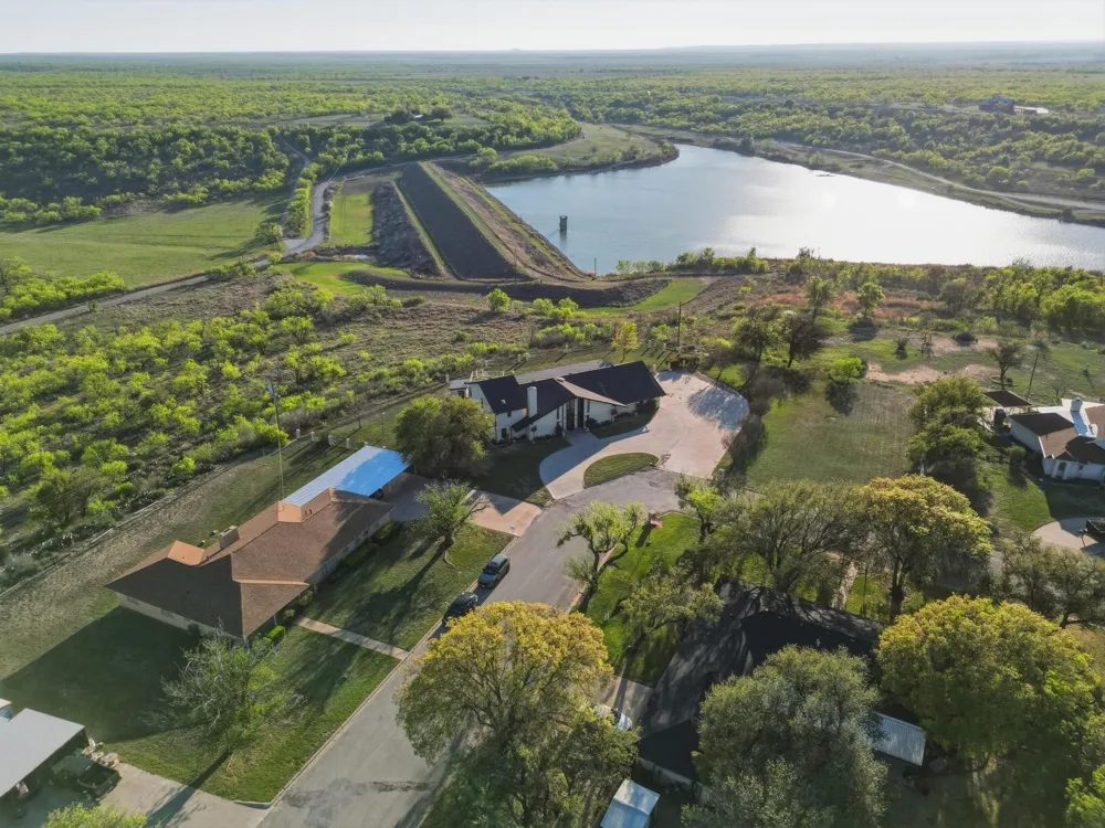 1505 Hillcrest Street Coleman, TX 76834