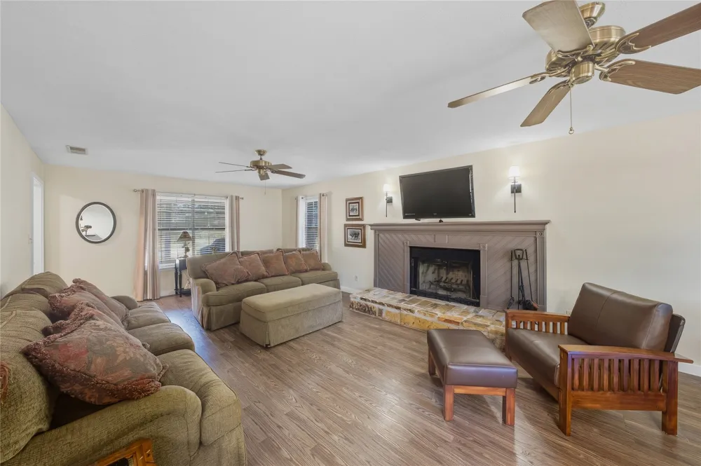12469 CR 1114 Athens, TX 75751