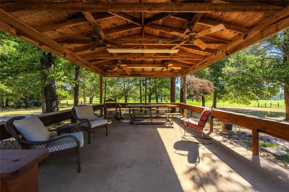 12469 CR 1114 Athens, TX 75751