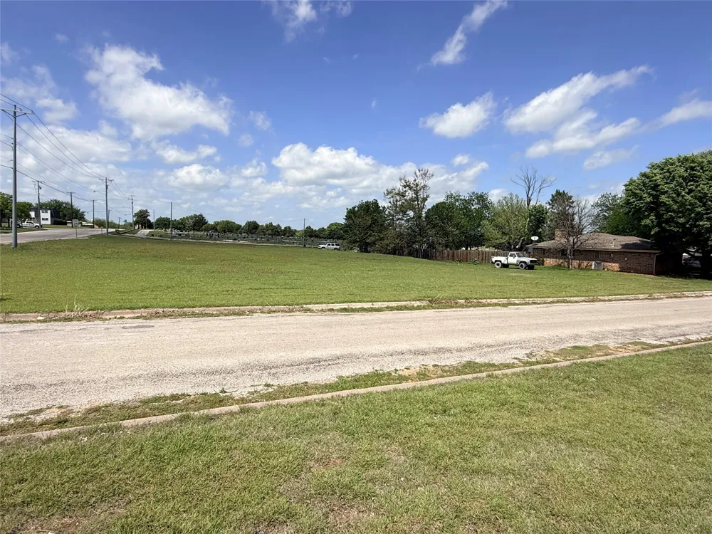 Nelson Street Bowie, TX 76230