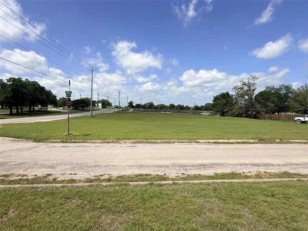 Nelson Street Bowie, TX 76230