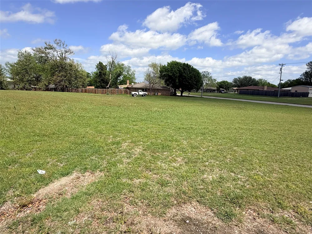 Nelson Street Bowie, TX 76230