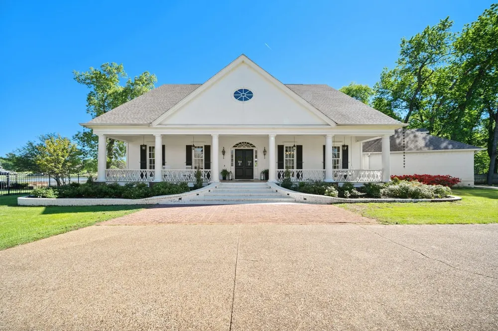 320 Hines Crossing Bullard, TX 75757