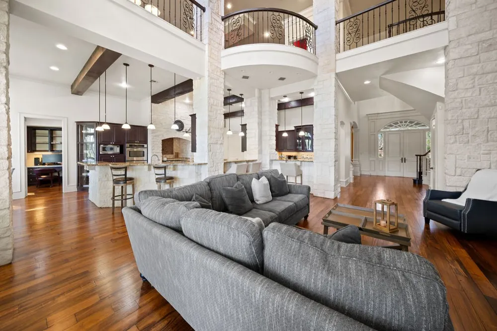 320 Hines Crossing Bullard, TX 75757