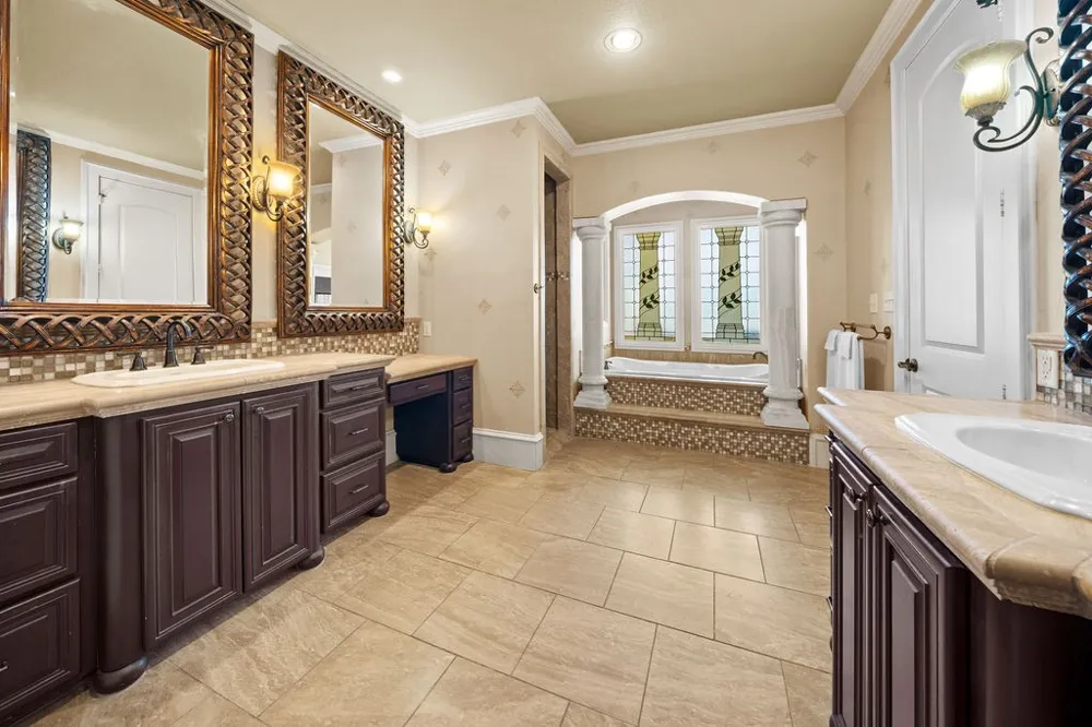 320 Hines Crossing Bullard, TX 75757