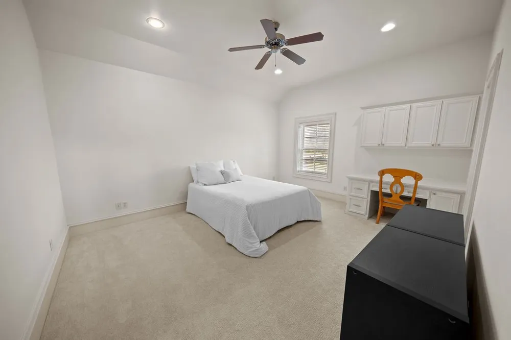 320 Hines Crossing Bullard, TX 75757