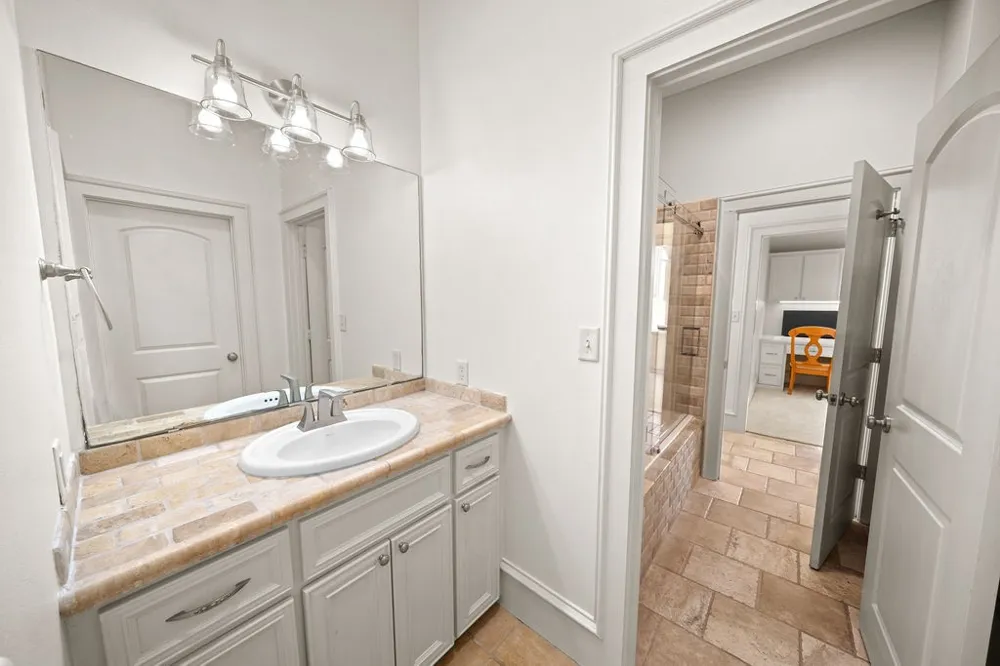 320 Hines Crossing Bullard, TX 75757
