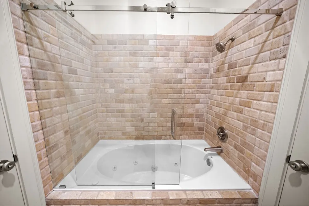320 Hines Crossing Bullard, TX 75757