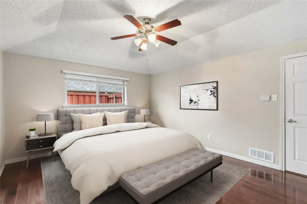 200 Sunny Crest Drive Murphy, TX 75094