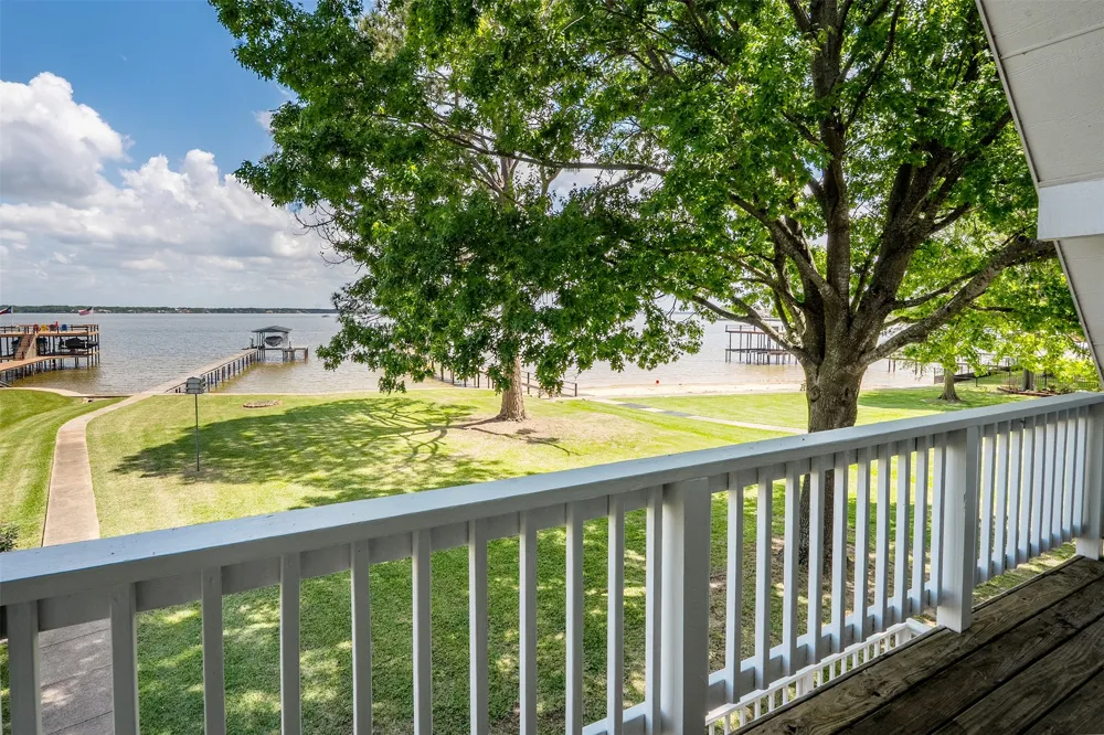 238 Matador Ranch Road Trinidad, TX 75163