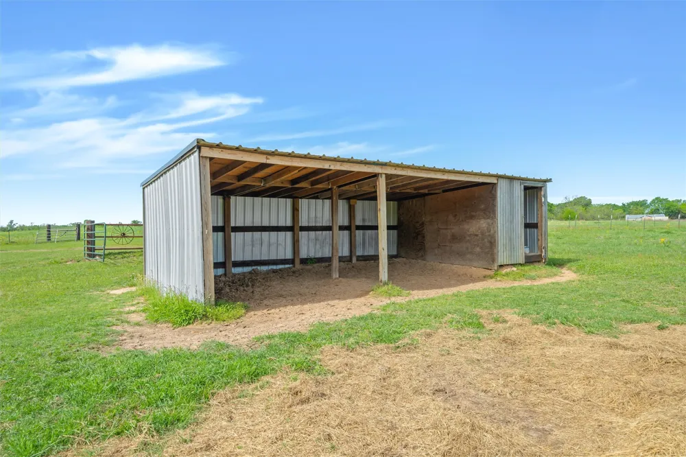 891 County Road 4740 Winnsboro, TX 75494