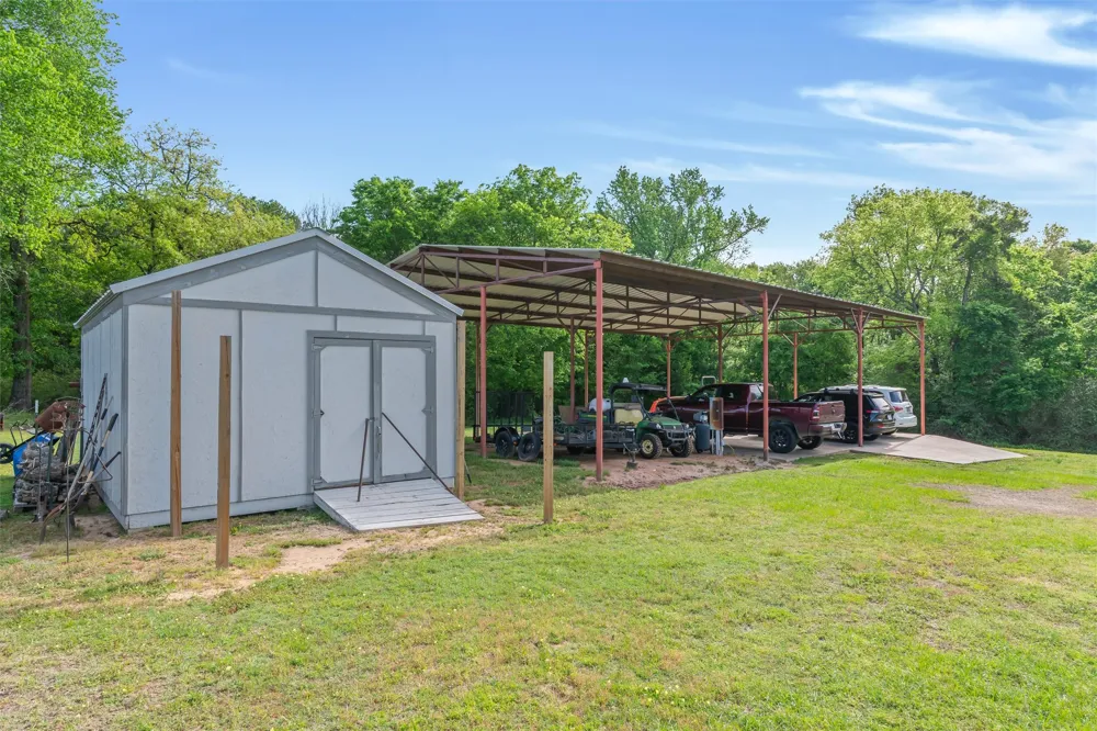 891 County Road 4740 Winnsboro, TX 75494