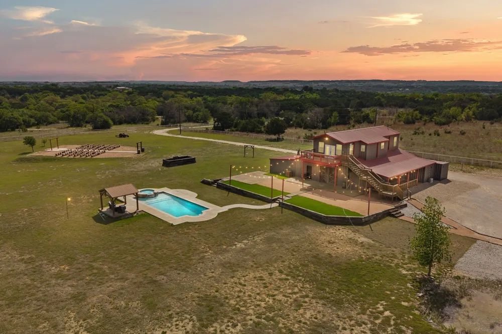 3119 CR 2730 Glen Rose, TX 76043