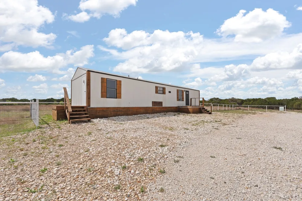 3119 CR 2730 Glen Rose, TX 76043