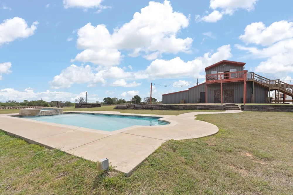 3119 CR 2730 Glen Rose, TX 76043