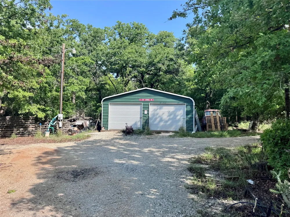 252 Nocona Drive Nocona, TX 76255
