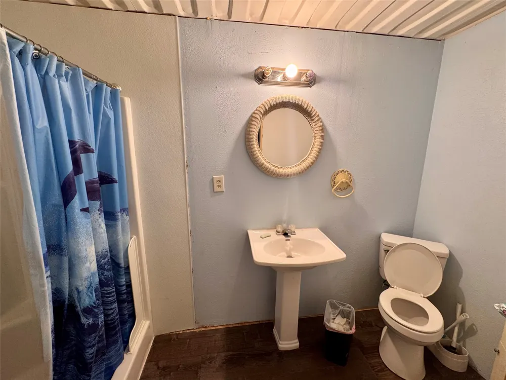 252 Nocona Drive Nocona, TX 76255