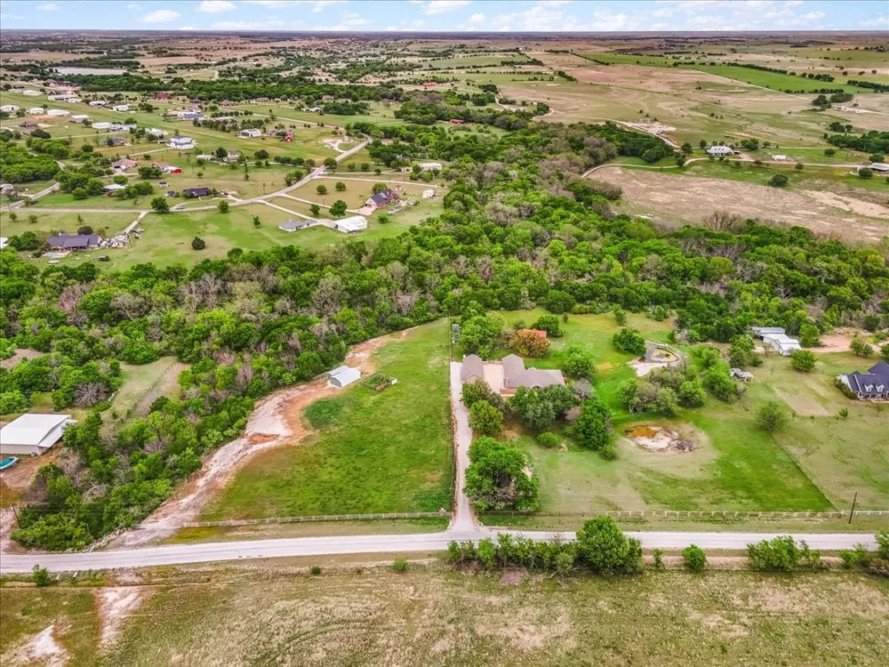 Hidden Meadow Court Rhome, TX 76078