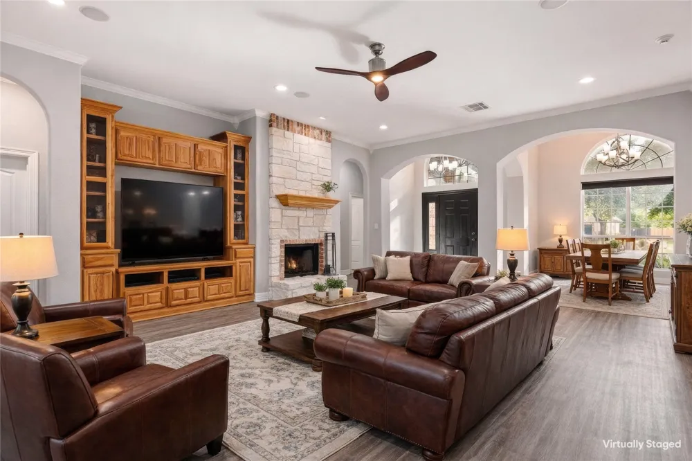 937 Queen Elizabeth Drive McGregor, TX 76657