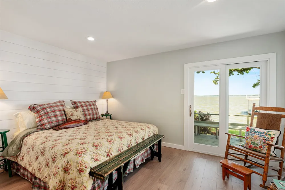 513 Winding Shore Drive Tool, TX 75143
