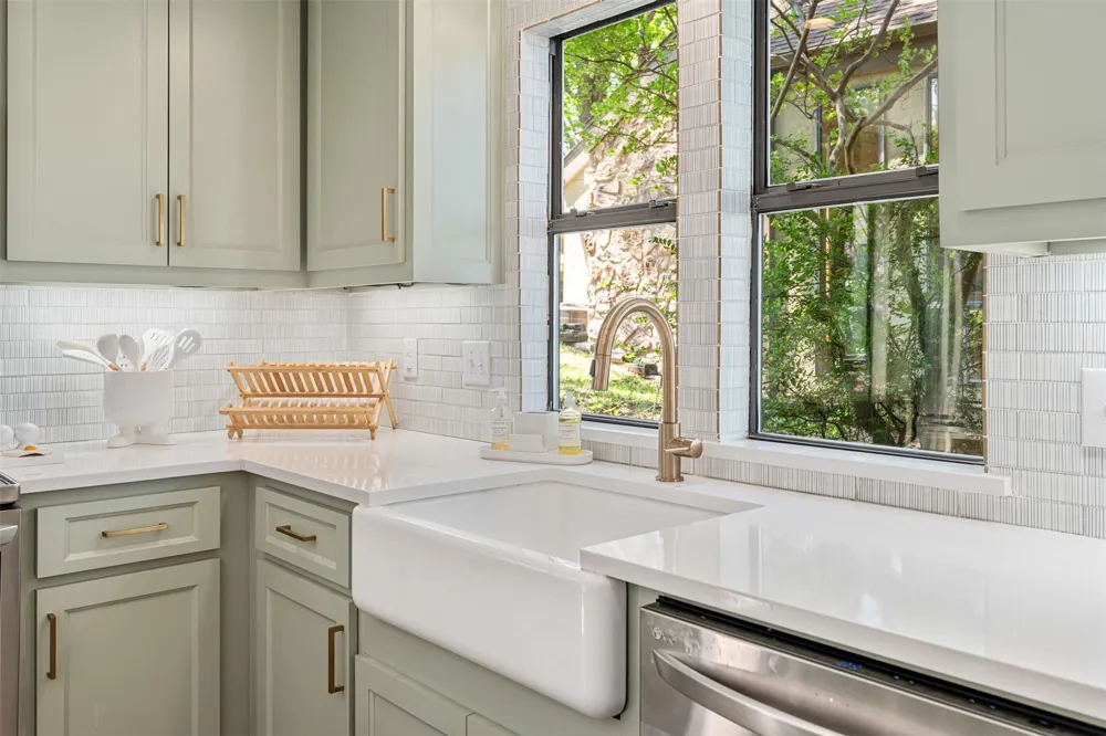 513 Winding Shore Drive Tool, TX 75143