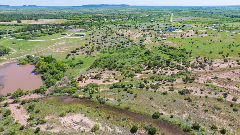2221 Lemons Gap Road Ovalo, TX 79541
