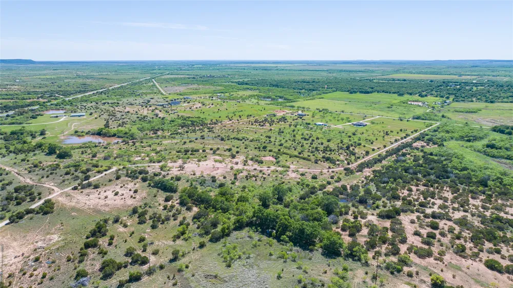2221 Lemons Gap Road Ovalo, TX 79541