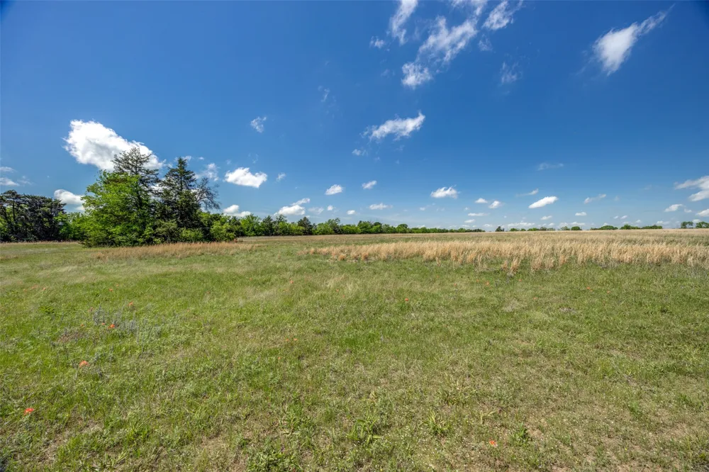 1203 County Road 4132 Cumby, TX 75433