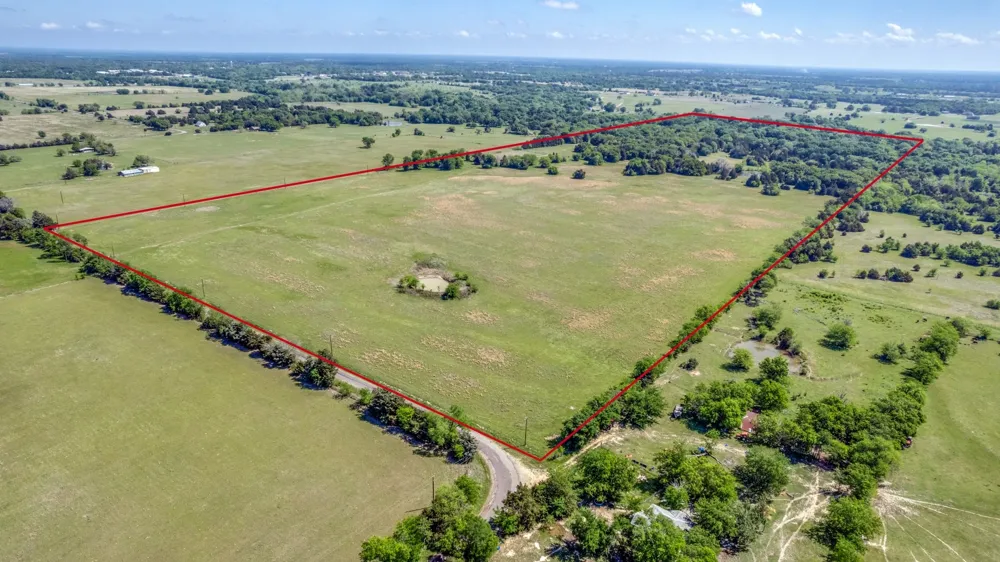 1203 County Road 4132 Cumby, TX 75433