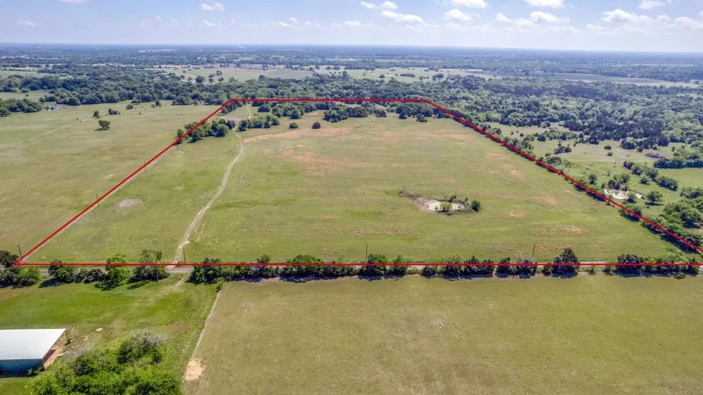 1203 County Road 4132 Cumby, TX 75433
