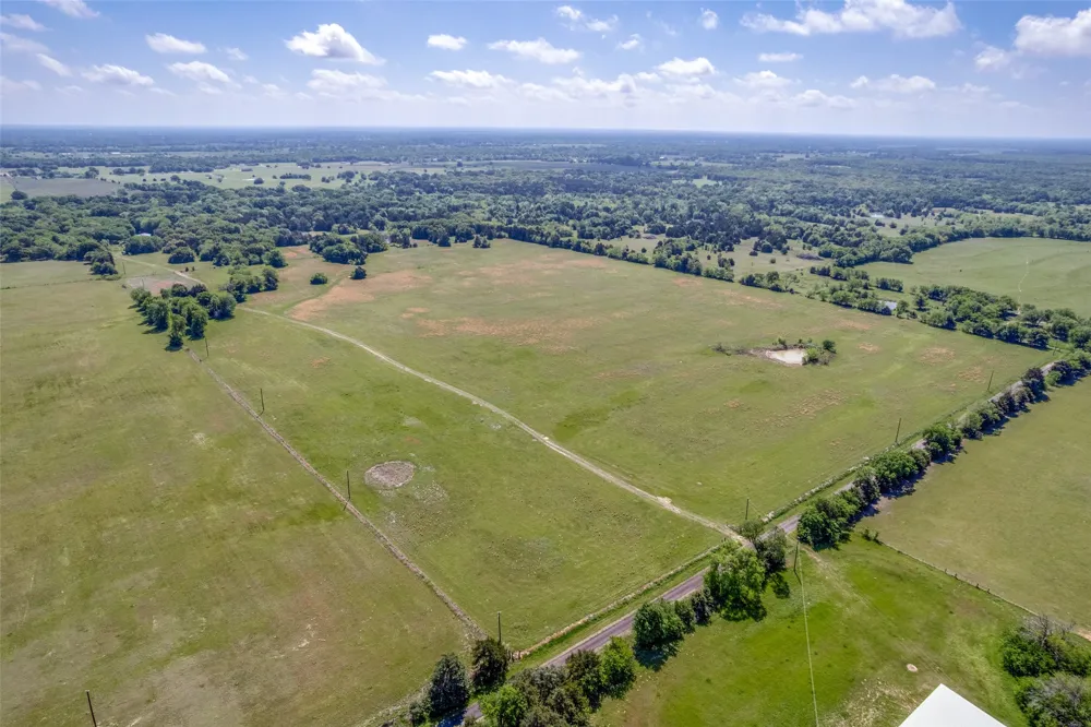 1203 County Road 4132 Cumby, TX 75433