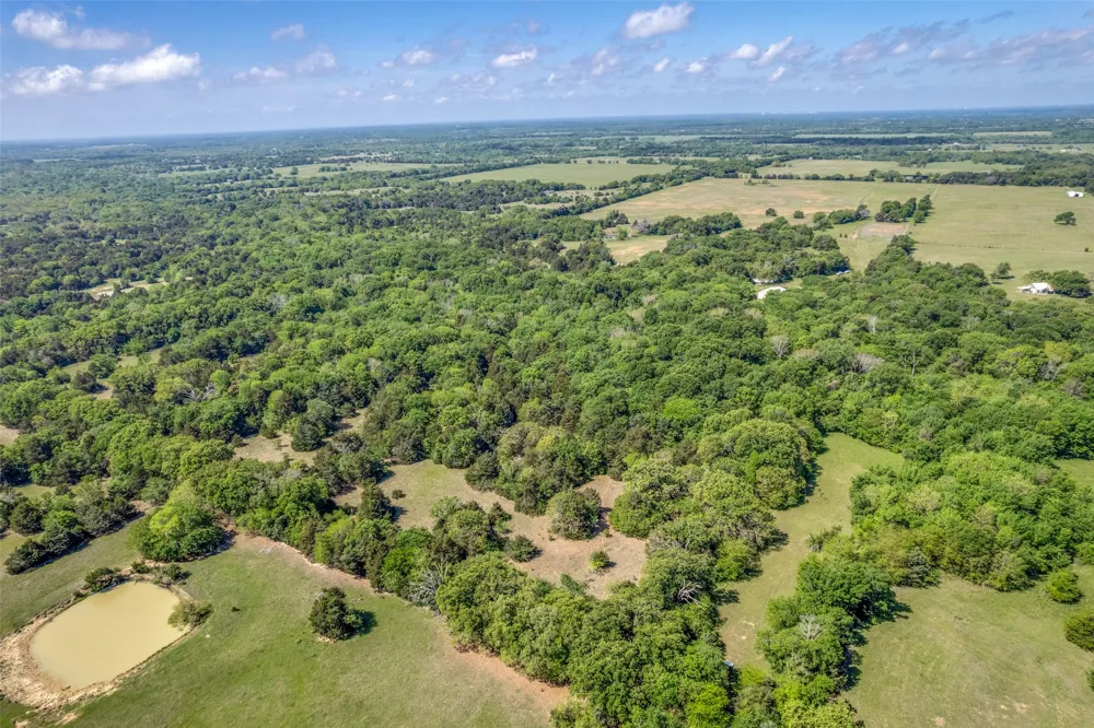 1203 County Road 4132 Cumby, TX 75433