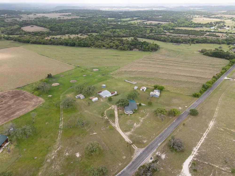 589 County Road 4150 Clifton, TX 76634