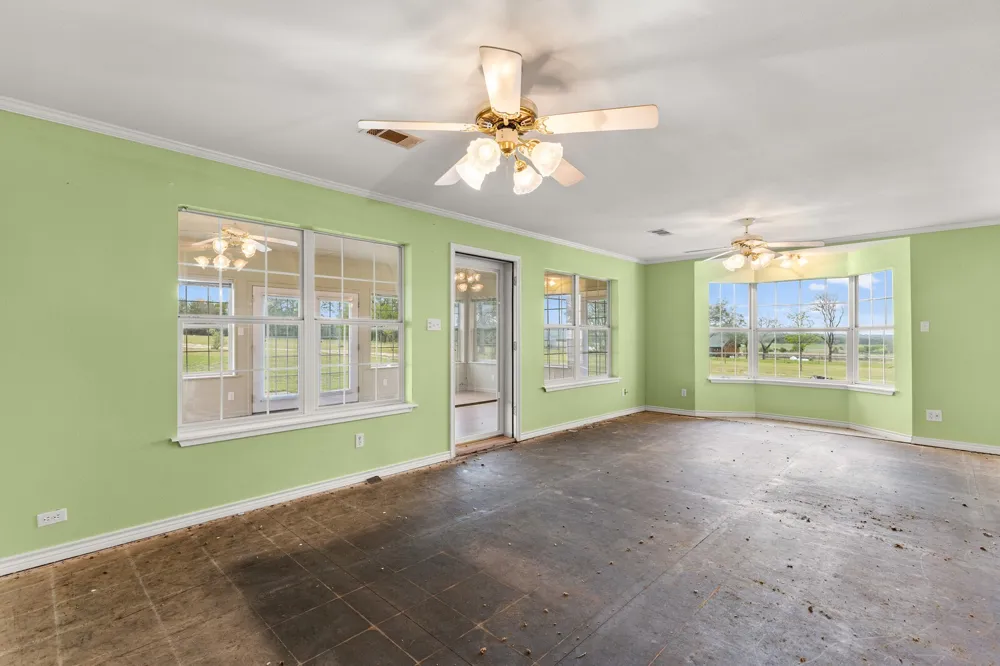 589 County Road 4150 Clifton, TX 76634