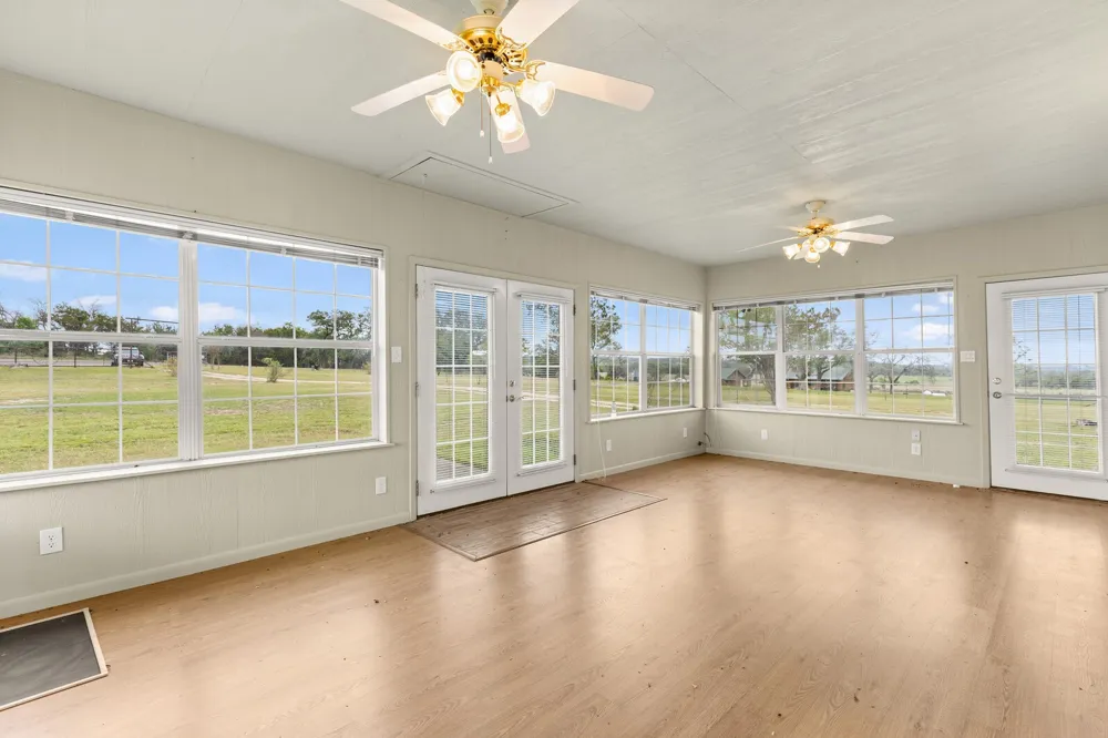 589 County Road 4150 Clifton, TX 76634