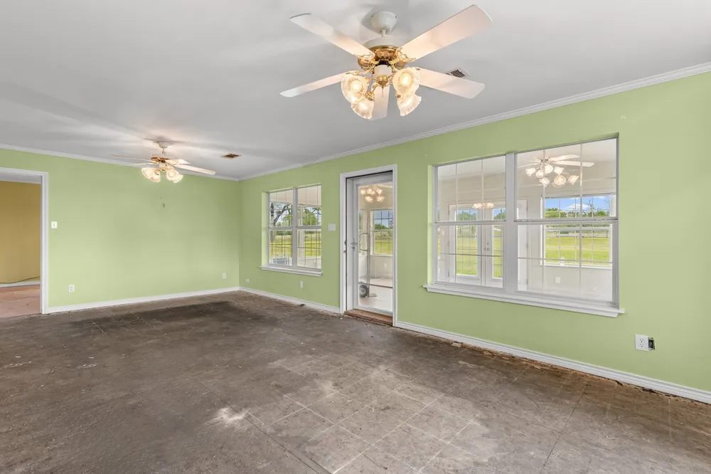 589 County Road 4150 Clifton, TX 76634